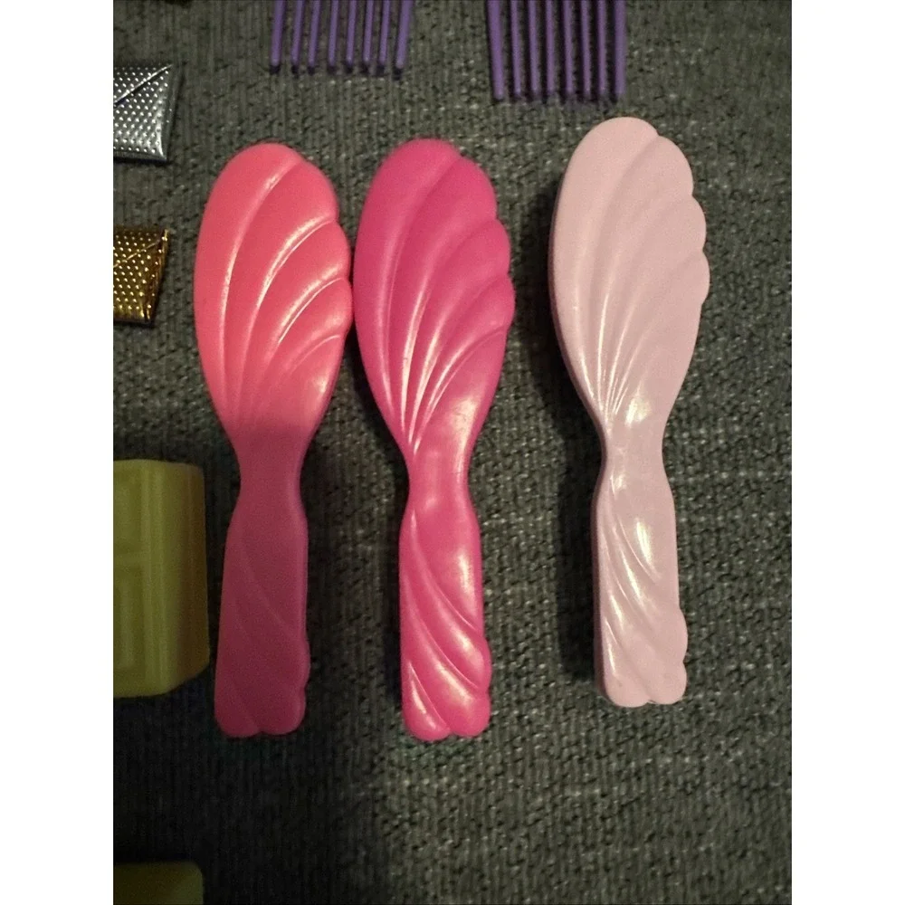 Barbie - Lot Of‎ 12 Accessories